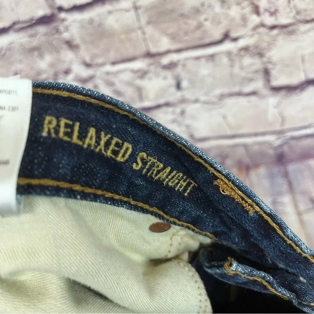 American Eagle Relaxed Straight Medium Wash Denim Jeans